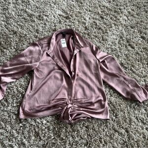 Express Pink Long Sleeve Button Down Shirt. Brand 🆕 never worn